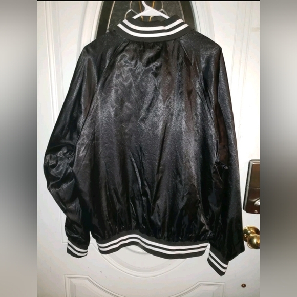 NWOT Agusta Sportswear Cesears Entertainment Satin Jacket LARGE - Picture 3 of 8